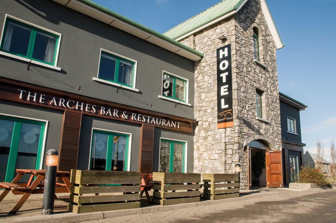 The Arches Hotel Клэрголуэй Экстерьер фото